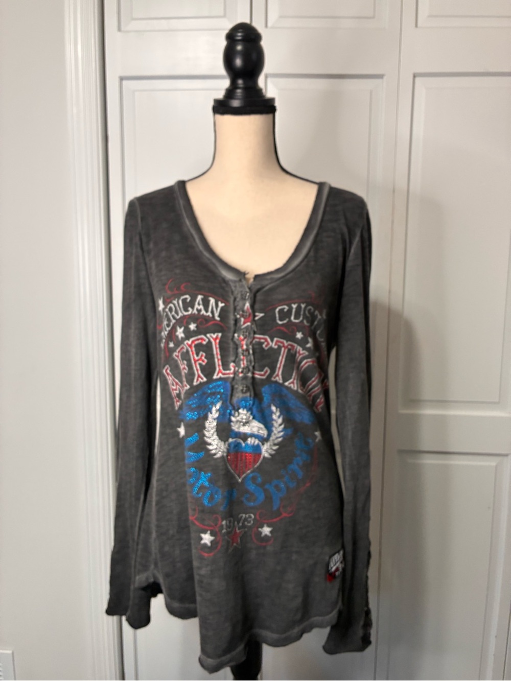 Affliction-Inspired Gray Graphic Long Sleeve Henley Top Medium